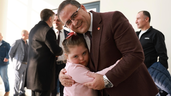 Engelleri Birlikte Aşıyoruz